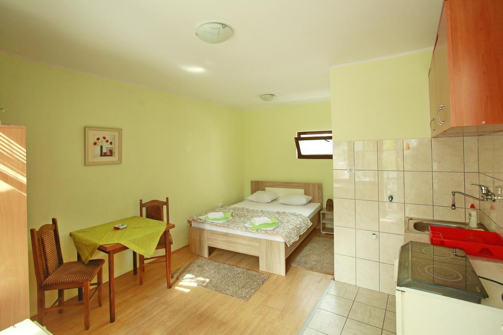 Appartement Apartman Centar Bb à Pančevo Extérieur photo